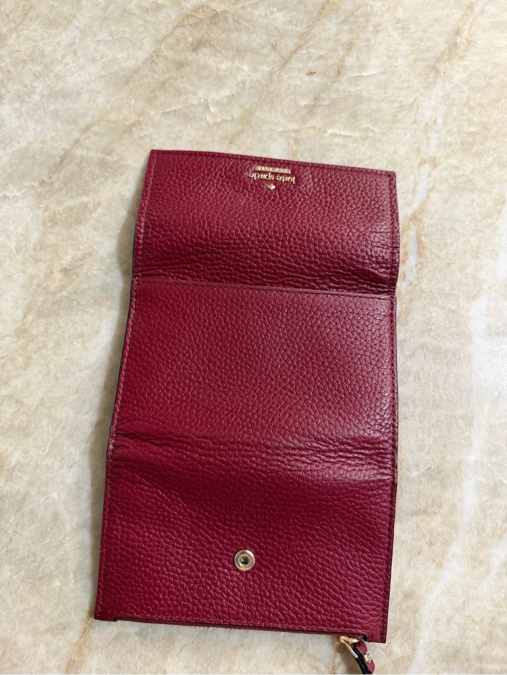 Kate Spade Jackson Street Meredith Wallet in Fig Jam Red GUC - Picture 3 of 16